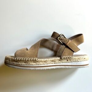 Nordstrom Signature Women’s Sandals US 7.5 Beige Suede Platform Espadrilles